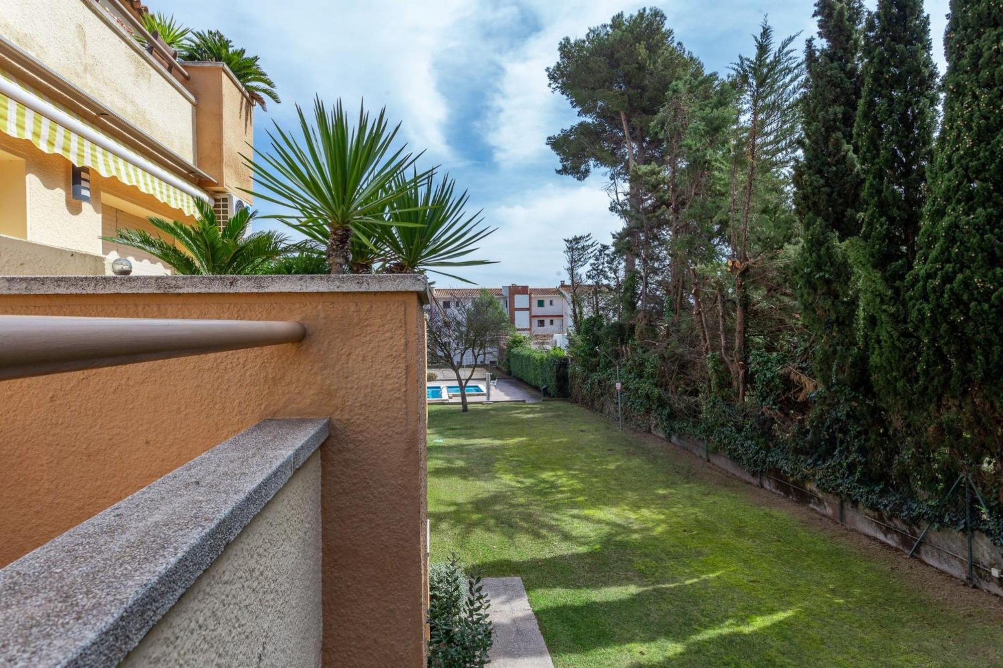 El Mar Apartment L' Escala Bagian luar foto